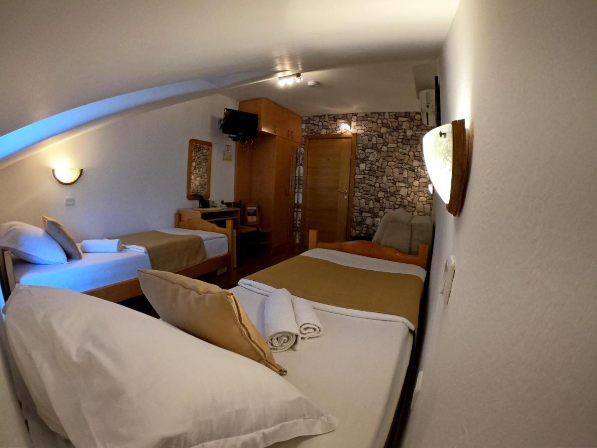 Hotel Bokeljski Dvori Kotor Exteriér fotografie