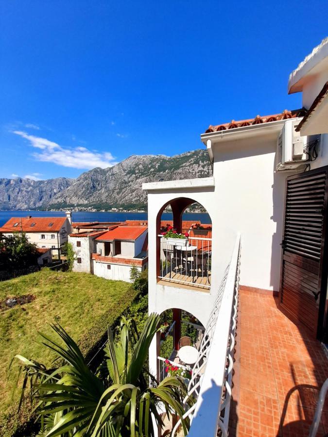 Hotel Bokeljski Dvori Kotor Exteriér fotografie
